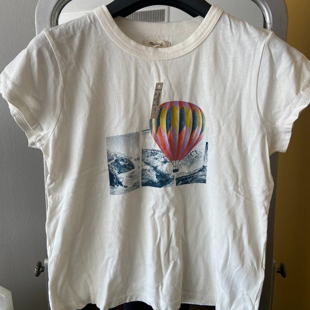 Madewell, HOT AIR BALLOON GRAPHIC PERFECT VINTAGE TEE, Medium, Color: Lighthouse